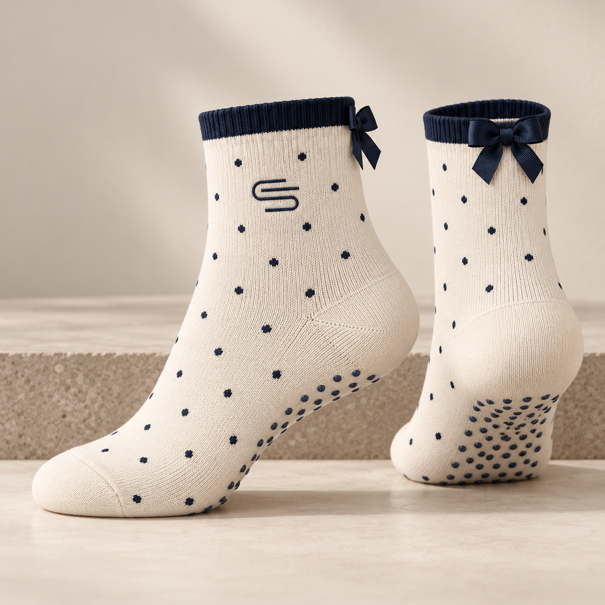 The Dot Grip Sock — Ivory
